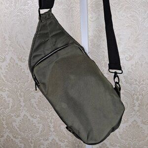 Urban Outfitters Olive Green Vertical Sling Bag Extra Ring for Adjustment EUC